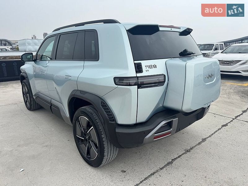 Внедорожник / Кроссовер BYD Leopard 3 2025 в Киеве