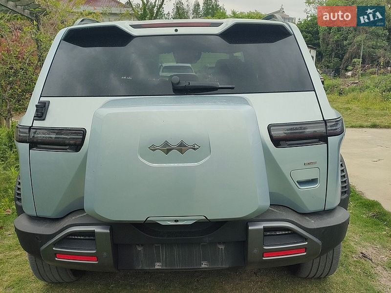 Внедорожник / Кроссовер BYD Leopard 3 2024 в Киеве
