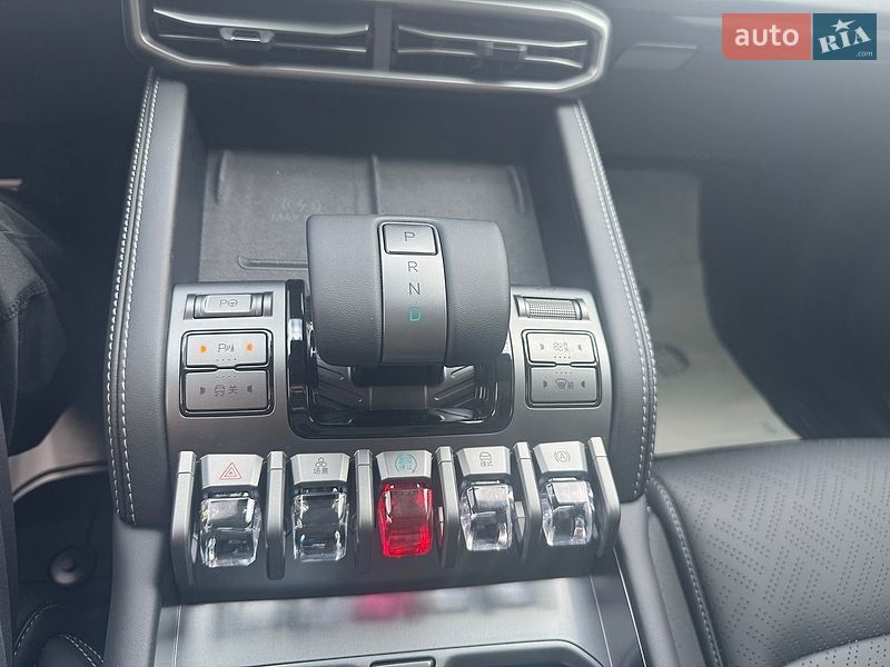 Внедорожник / Кроссовер BYD Leopard 3 2025 в Днепре