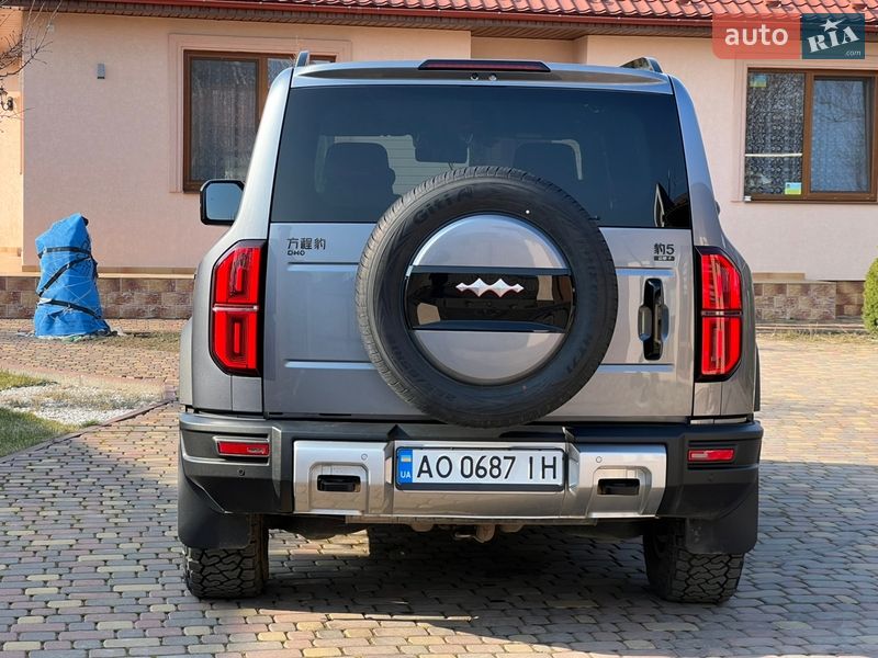 Внедорожник / Кроссовер BYD Leopard 5 2025 в Ужгороде