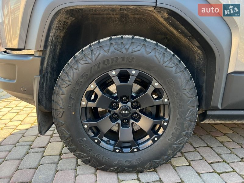 Внедорожник / Кроссовер BYD Leopard 5 2025 в Ужгороде