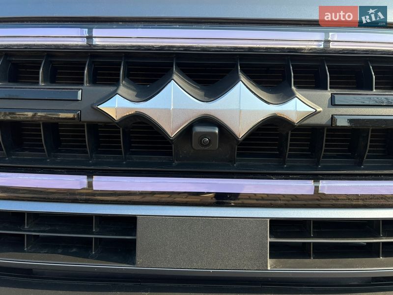 Внедорожник / Кроссовер BYD Leopard 5 2025 в Ужгороде