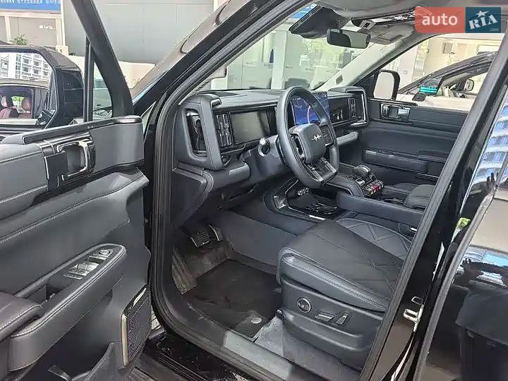 Внедорожник / Кроссовер BYD Leopard 5 2025 в Киеве