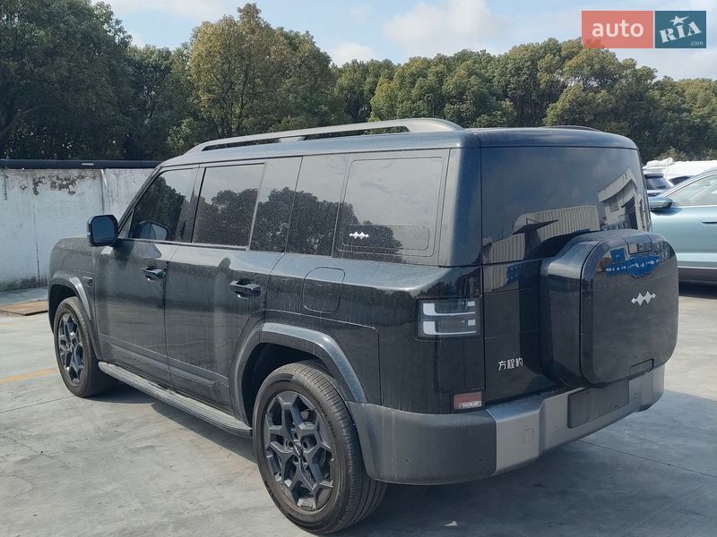 Внедорожник / Кроссовер BYD Leopard 7 2025 в Киеве