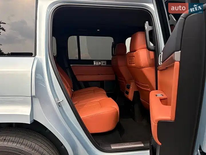 Внедорожник / Кроссовер BYD Leopard 7 2025 в Киеве