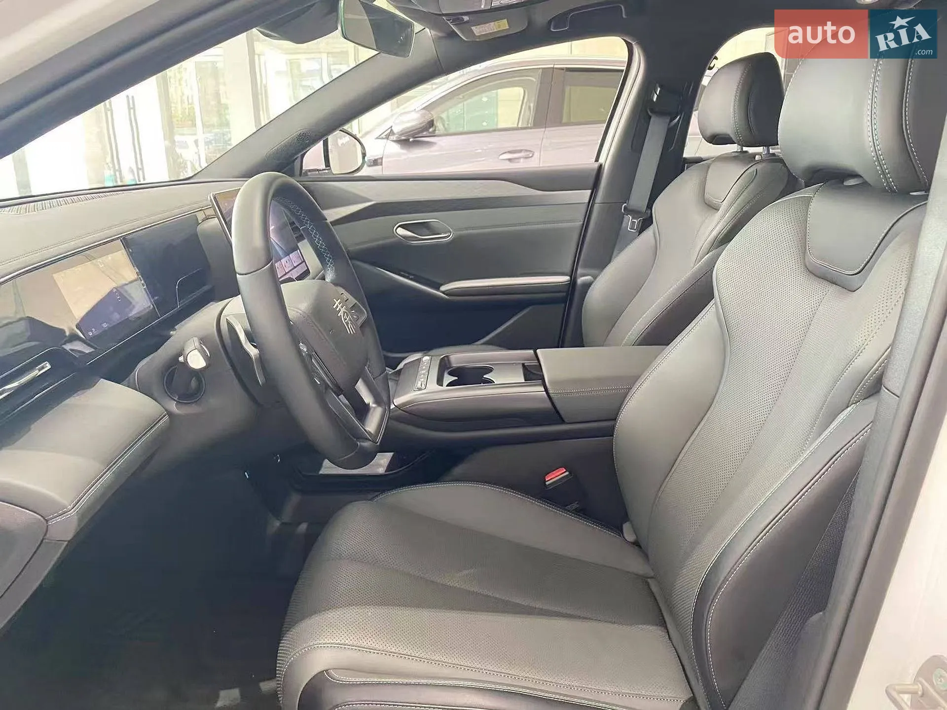 2025 BYD Qin - мініатюра 3