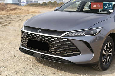 Седан BYD Qin Plus 2025 в 