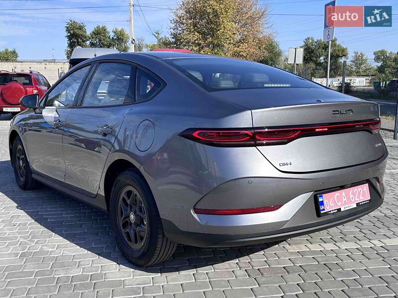 Седан BYD Qin Plus 2025 в Дніпрі
