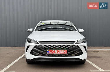 Седан BYD Qin Plus 2025 в 