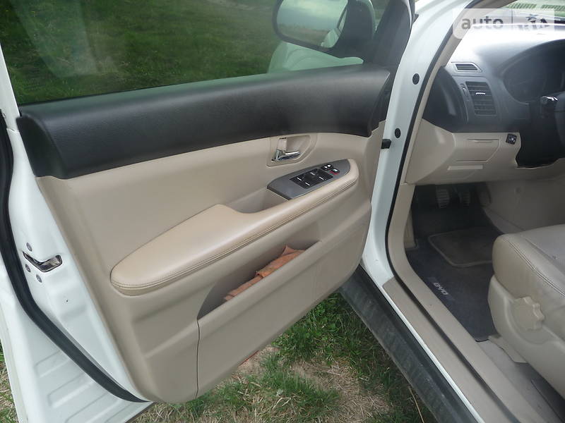 Внедорожник / Кроссовер BYD S6 2012 в Бориславе