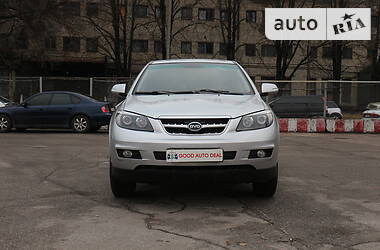 Внедорожник / Кроссовер BYD S6 2013 в Харькове