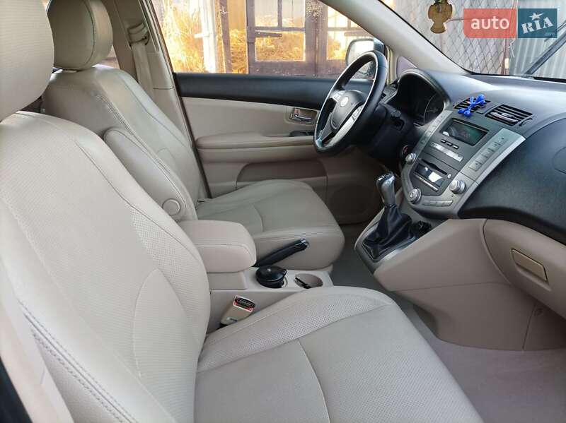 Внедорожник / Кроссовер BYD S6 2012 в Каменец-Подольском