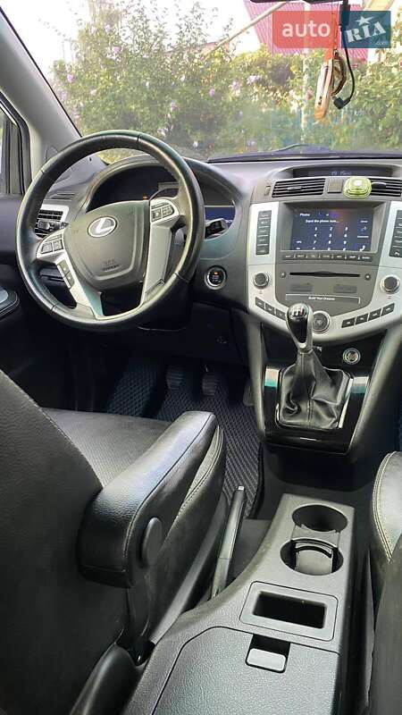 Внедорожник / Кроссовер BYD S6 2013 в Николаеве фото 24 Внедорожник / Кроссовер BYD S6 2013 в Николаеве