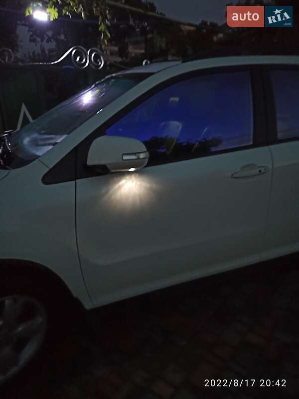 Внедорожник / Кроссовер BYD S6 2013 в Николаеве фото 44 Внедорожник / Кроссовер BYD S6 2013 в Николаеве