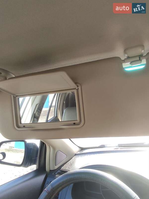 Внедорожник / Кроссовер BYD S6 2012 в Каменском фото 16 Внедорожник / Кроссовер BYD S6 2012 в Каменском