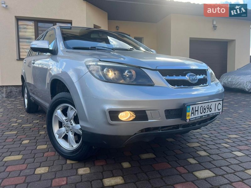 Внедорожник / Кроссовер BYD S6 2012 в Львове