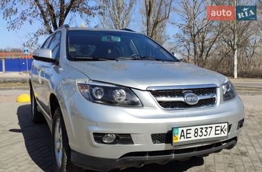 Внедорожник / Кроссовер BYD S6 2012 в Каменском