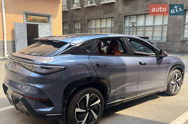 Внедорожник / Кроссовер BYD Sea Lion 07 2024 в 