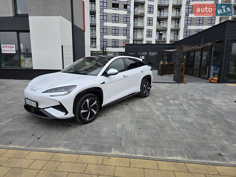 Позашляховик / Кросовер BYD Sea Lion 07 2024 в Києві