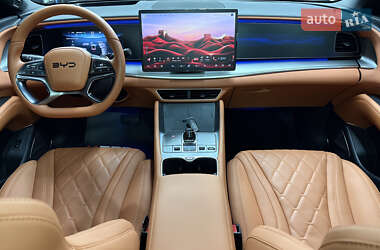 Внедорожник / Кроссовер BYD Sea Lion 7 2024 в 