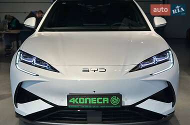 Внедорожник / Кроссовер BYD Sea Lion 7 2024 в 