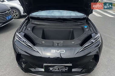 Внедорожник / Кроссовер BYD Sea Lion 7 2024 в 