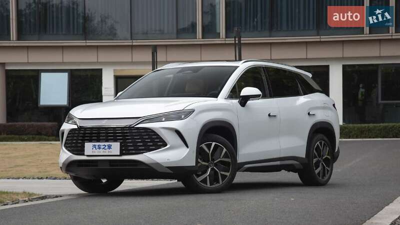 Позашляховик / Кросовер BYD Song L 2024 в 
