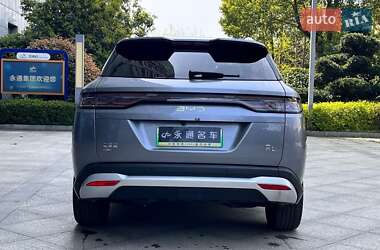 Внедорожник / Кроссовер BYD Song L 2024 в 