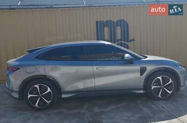 Позашляховик / Кросовер BYD Song L 2023 в 