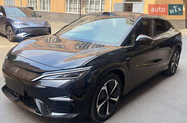 Внедорожник / Кроссовер BYD Song L 2025 в 