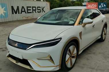 Позашляховик / Кросовер BYD Song L 2023 в Києві