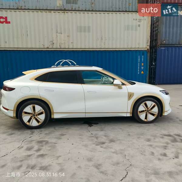 Внедорожник / Кроссовер BYD Song L 2023 в Киеве