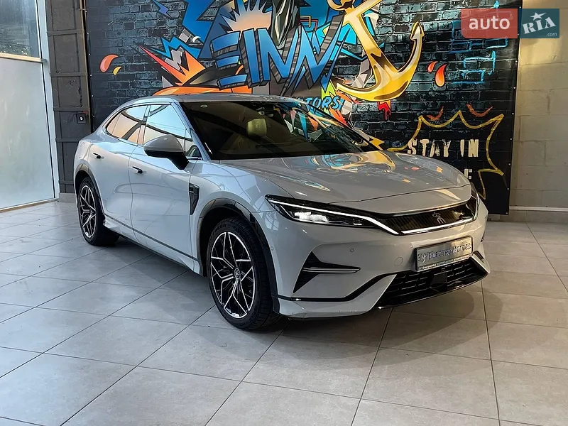 BYD Song L