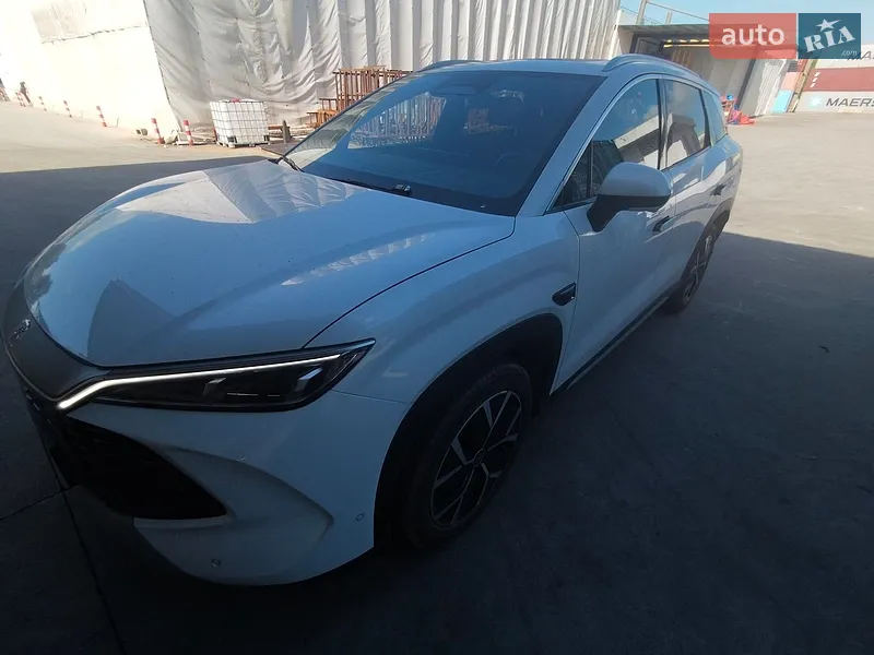 BYD Song L