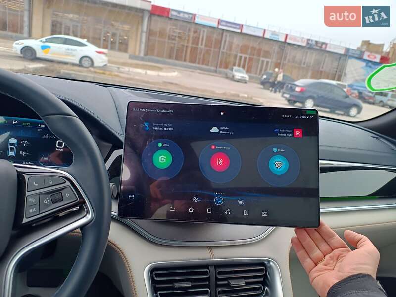 Позашляховик / Кросовер BYD Song Plus 2023 в 