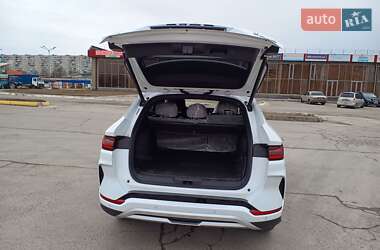 Позашляховик / Кросовер BYD Song Plus 2023 в 