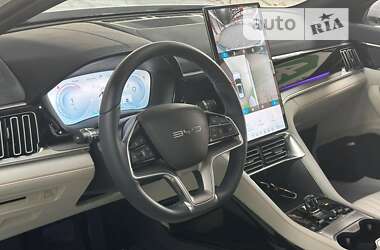 Внедорожник / Кроссовер BYD Song Plus 2023 в 