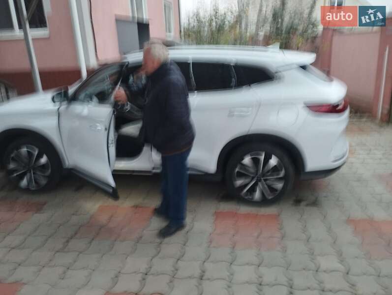 Внедорожник / Кроссовер BYD Song Plus 2024 в Одессе