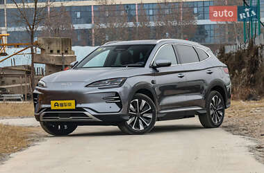 Внедорожник / Кроссовер BYD Song Plus 2025 в 