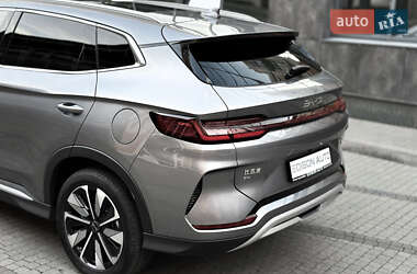 Позашляховик / Кросовер BYD Song Plus 2025 в 