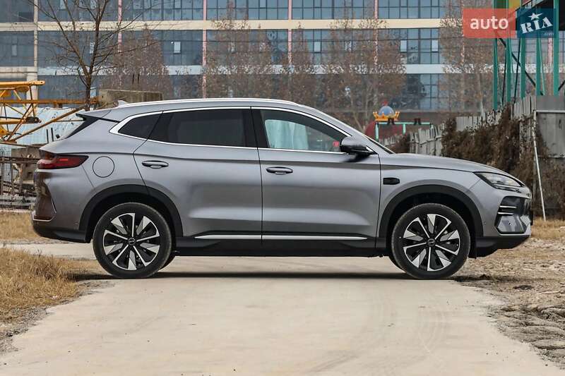 Внедорожник / Кроссовер BYD Song Plus 2025 в Днепре