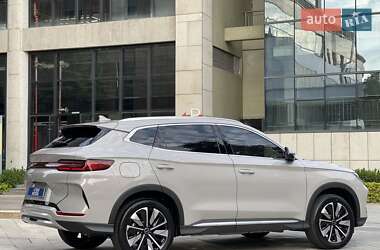 Внедорожник / Кроссовер BYD Song Plus 2024 в 