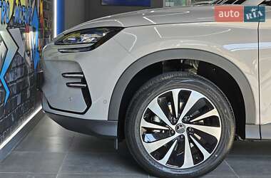 Позашляховик / Кросовер BYD Song Plus 2025 в 