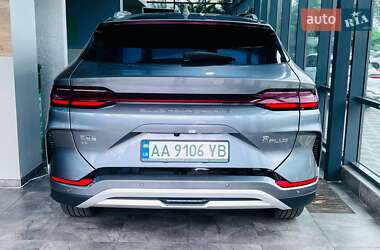 Позашляховик / Кросовер BYD Song Plus 2023 в 