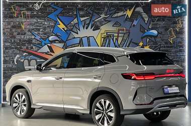 Внедорожник / Кроссовер BYD Song Plus 2025 в 