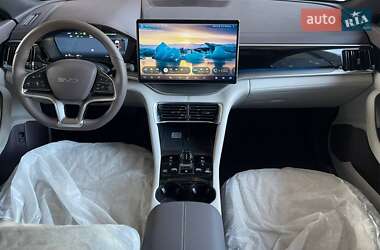 Внедорожник / Кроссовер BYD Song Plus 2024 в 