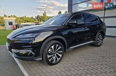 Внедорожник / Кроссовер BYD Song Plus 2024 в 
