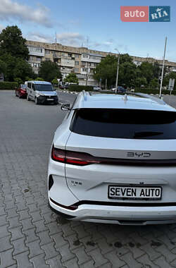 Внедорожник / Кроссовер BYD Song Plus 2024 в 