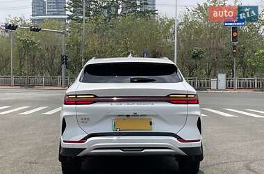 Внедорожник / Кроссовер BYD Song Plus 2025 в 