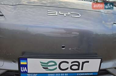 Позашляховик / Кросовер BYD Song Plus 2025 в 